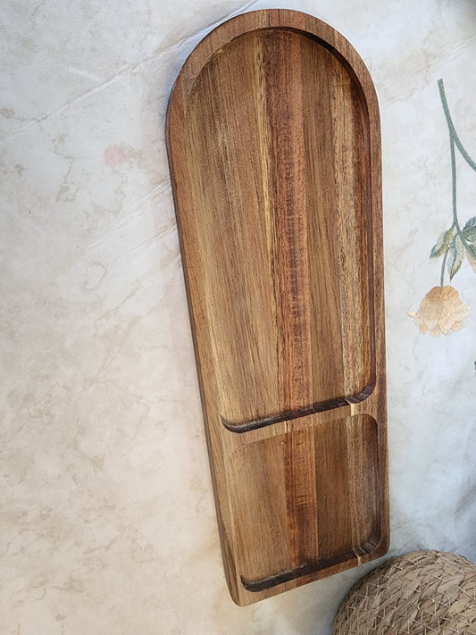 High Quality Acacia Wooded Oval Divided Snack Fruit Serving Tray