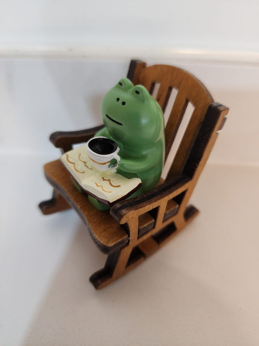 Japanese Resin Mini Frog Rocking Chair – Decorative Accent