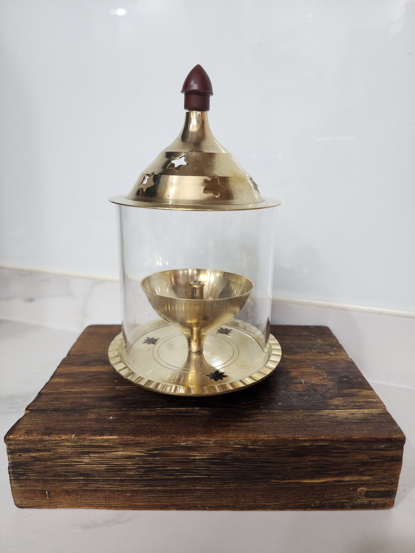 Brass Diya with Circular Glass Cover – Elegant Traditional Lamp