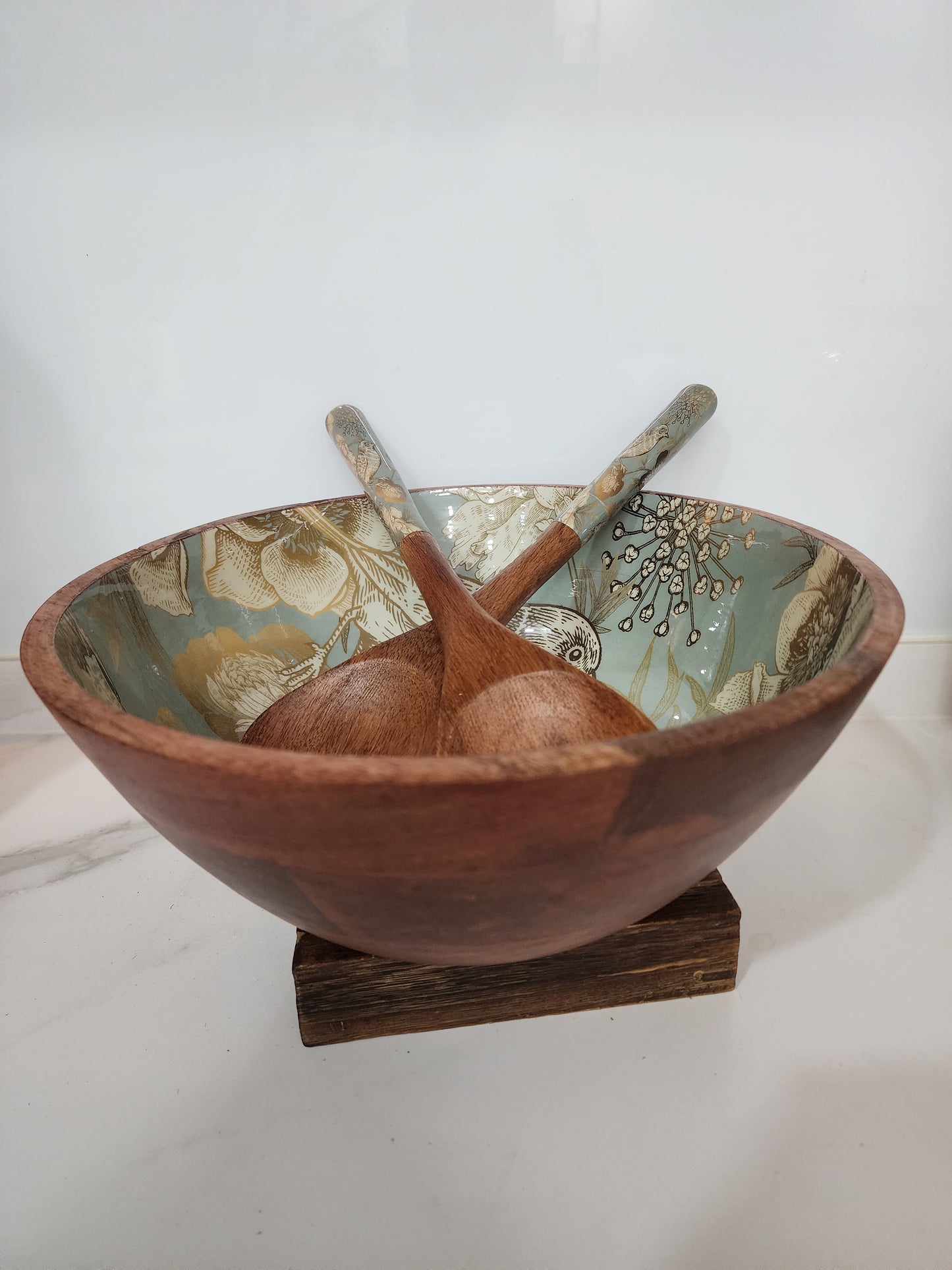 Meraki Green Sparrow Harmony Bowl with 2 servers