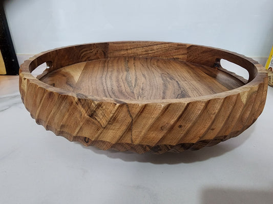 Heritage Acacia Round Tray with Carved Edge – Large