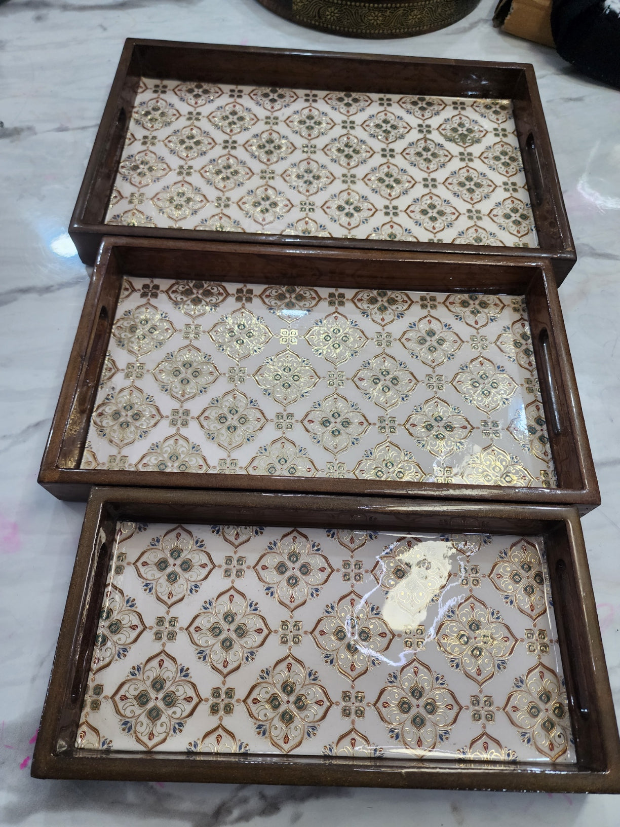 Golden-Beige Glow Elegant Trays