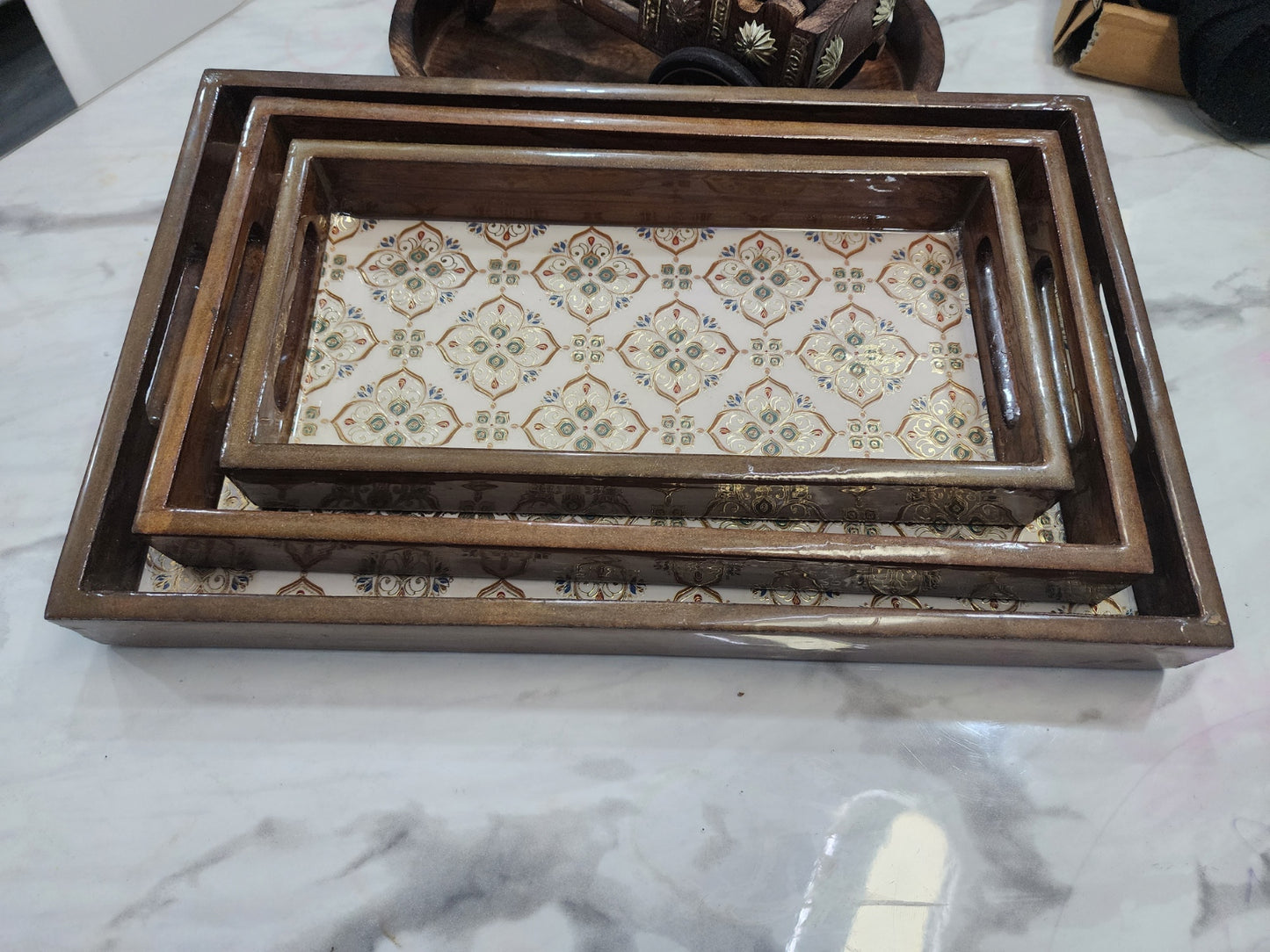 Golden-Beige Glow Elegant Trays