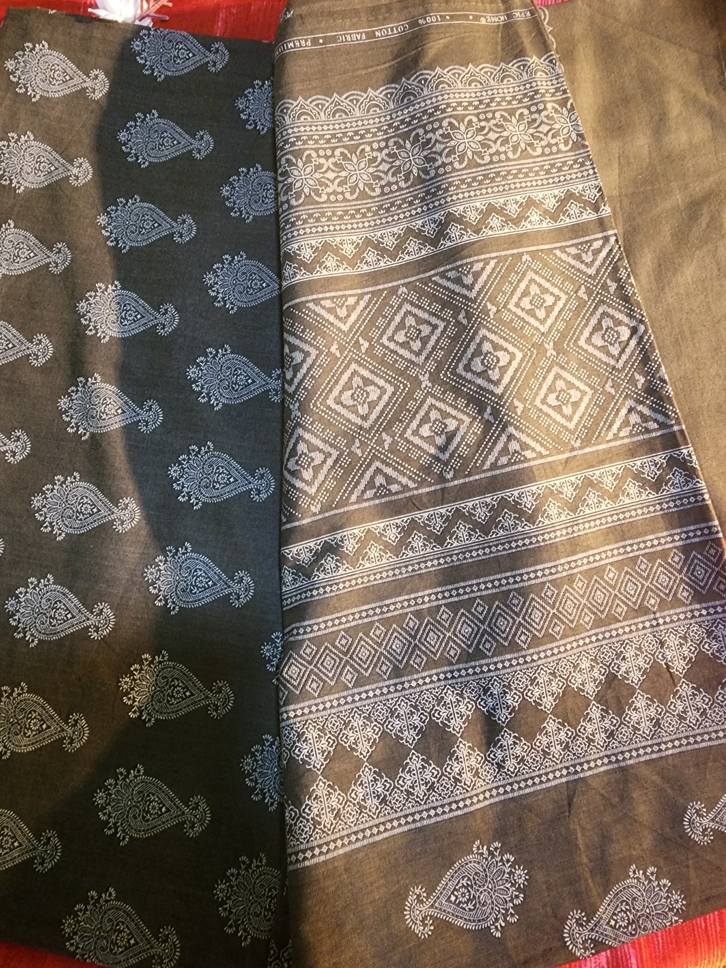 Regal Olive Handblock Inspired Cotton Bedsheet Set of King Size with 2 Pcs of Pillow Covers