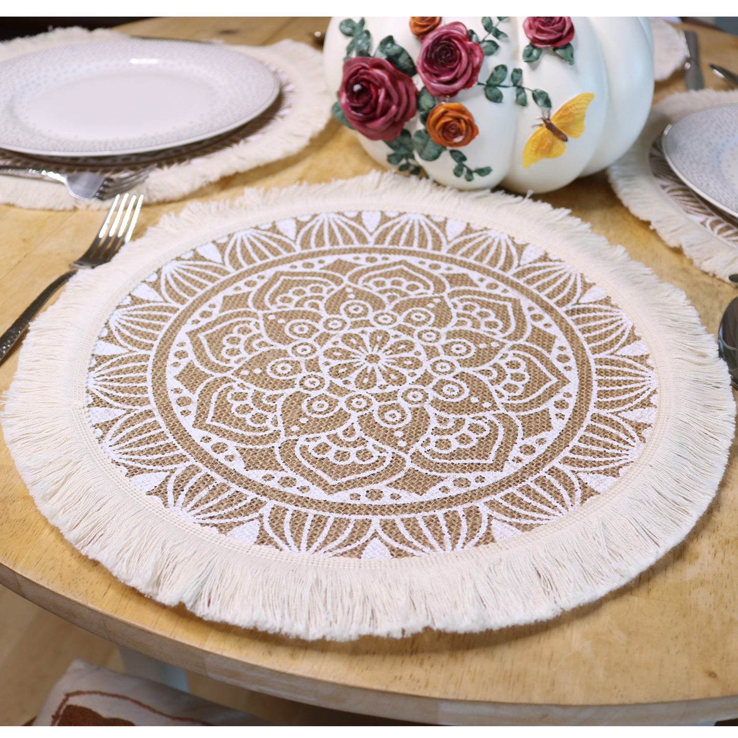 Nordic Elegant Linen Macrame Placemats – Circular with Tassels-Set of Two