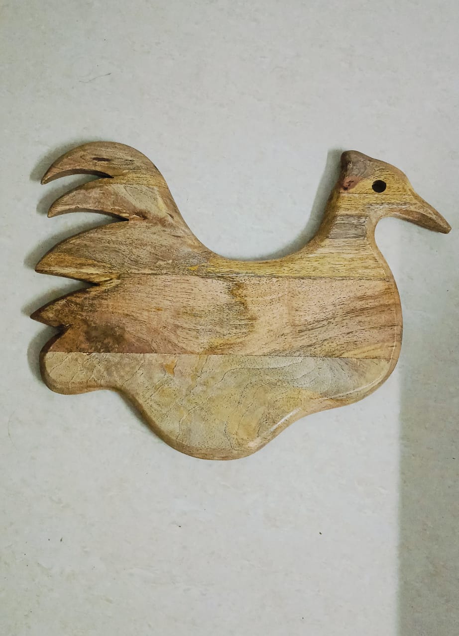 FEAWS “Prithvi” Series Peacock Shape Mango Wood Chopping Board