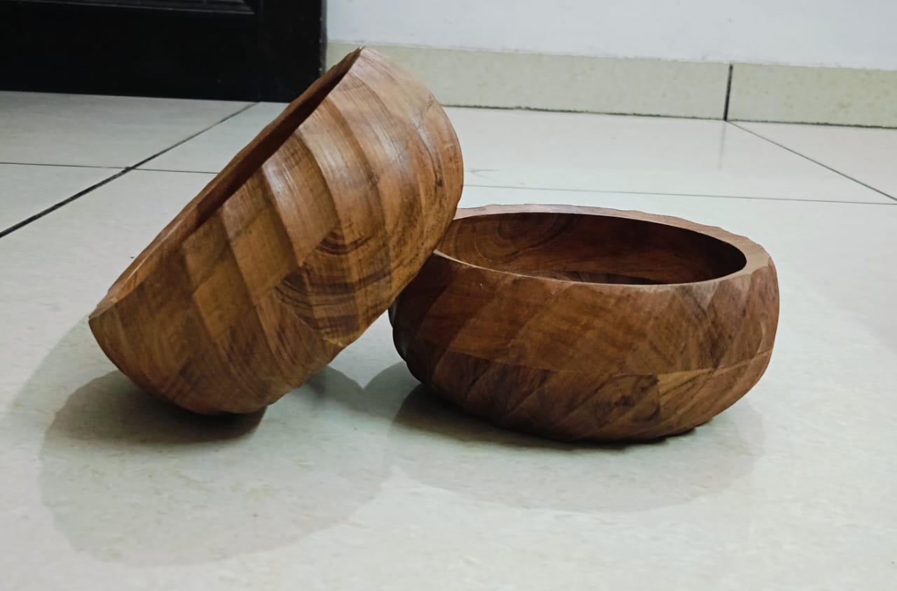 FEAWS “Prithvi” Series Acacia Wood Carved Bowl