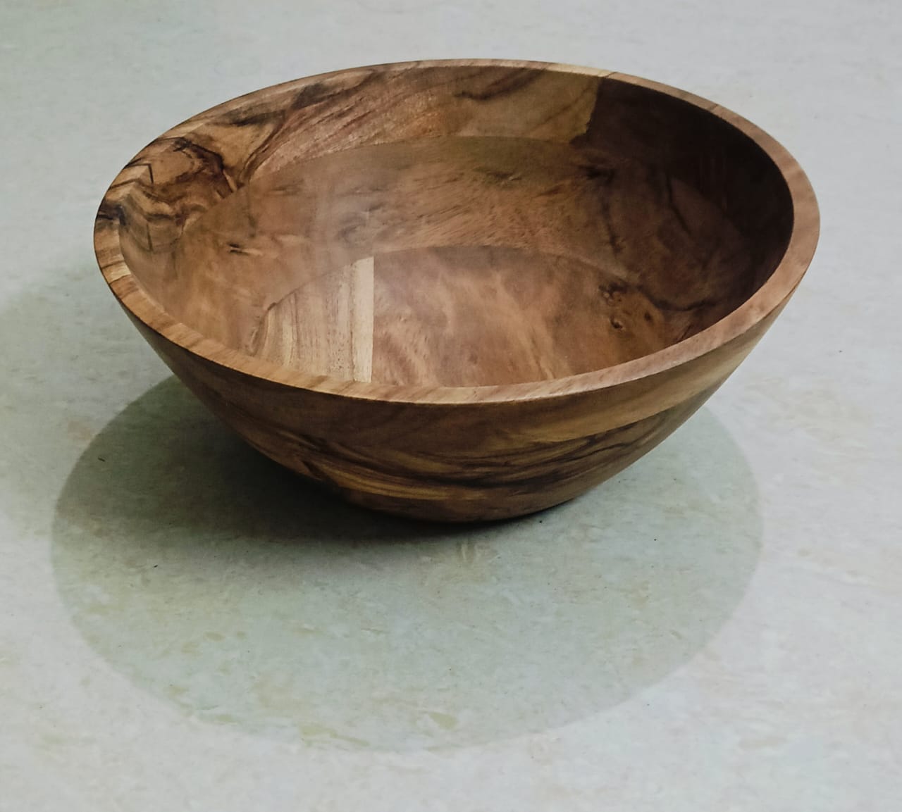 FEAWS “Prithvi” Series Natural Grain Acacia Wood Bowl