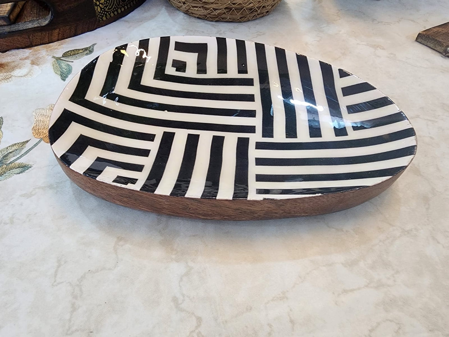Meraki Black & White Elegance Mangowood Platter