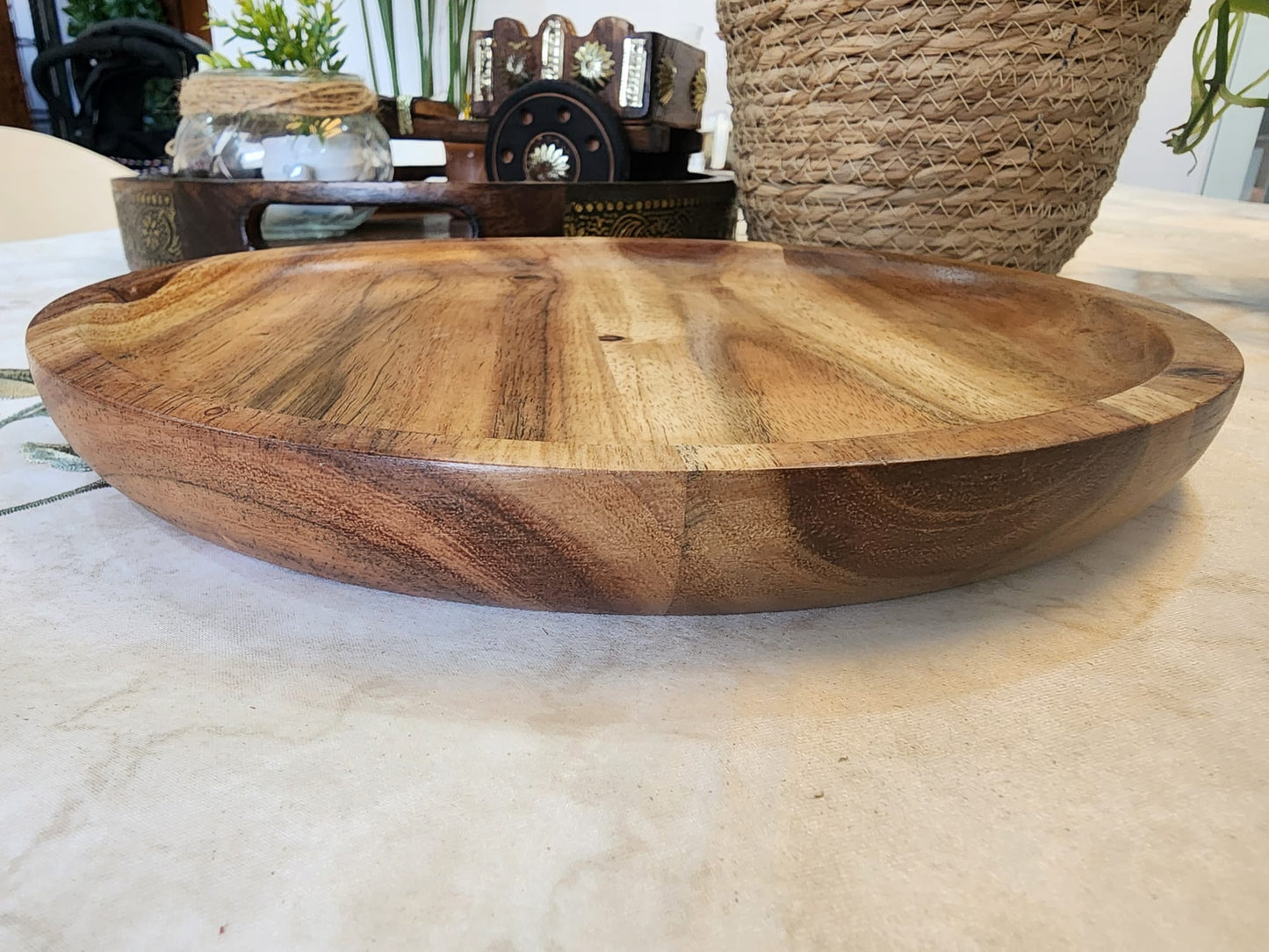 Meraki Collection – Round Acacia Wood Platter