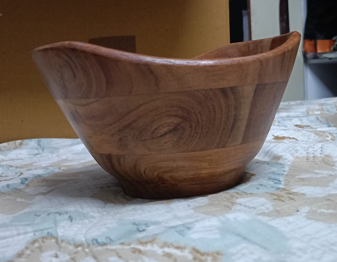 FEAWS “Prithvi” Series Boat Cut Acacia Wood Bowl