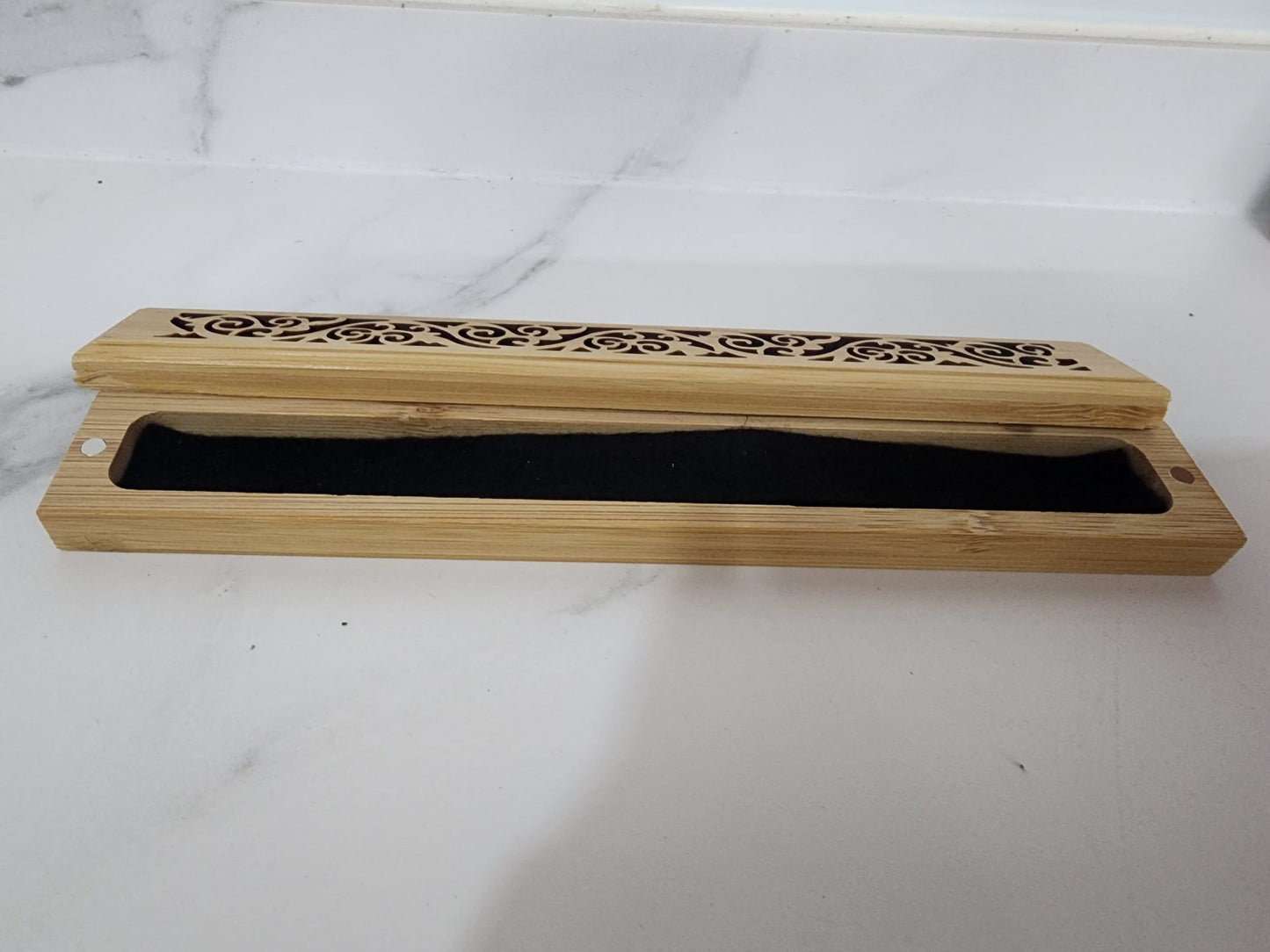 Wooden Incense Burner with Lid – Minimalist & Mess-Free Design