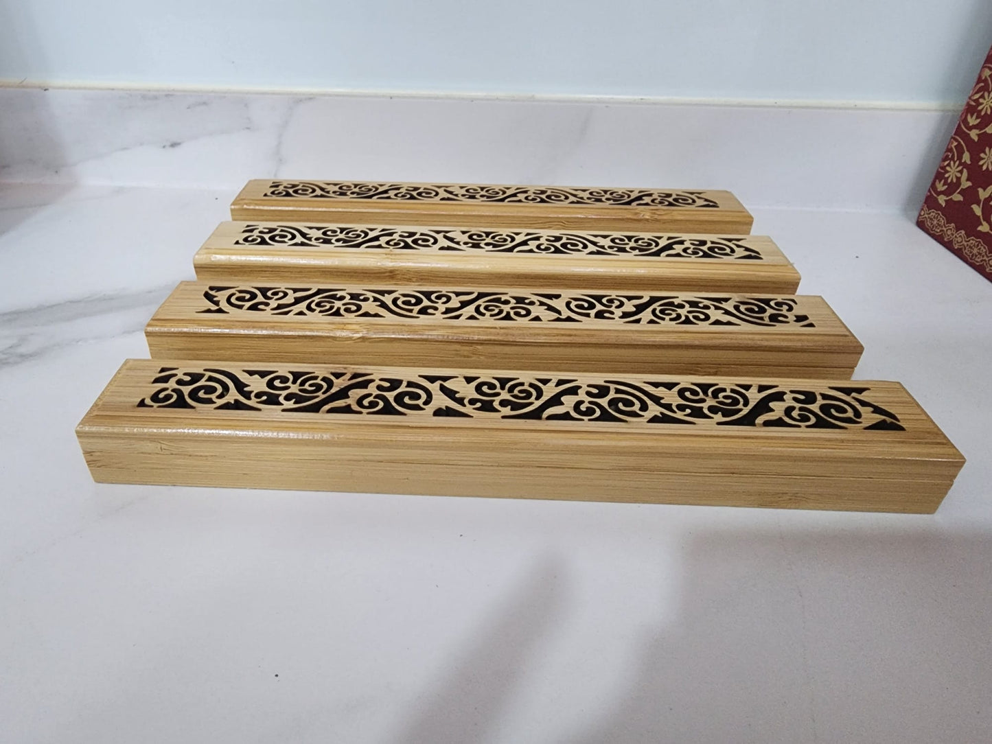 Wooden Incense Burner with Lid – Minimalist & Mess-Free Design
