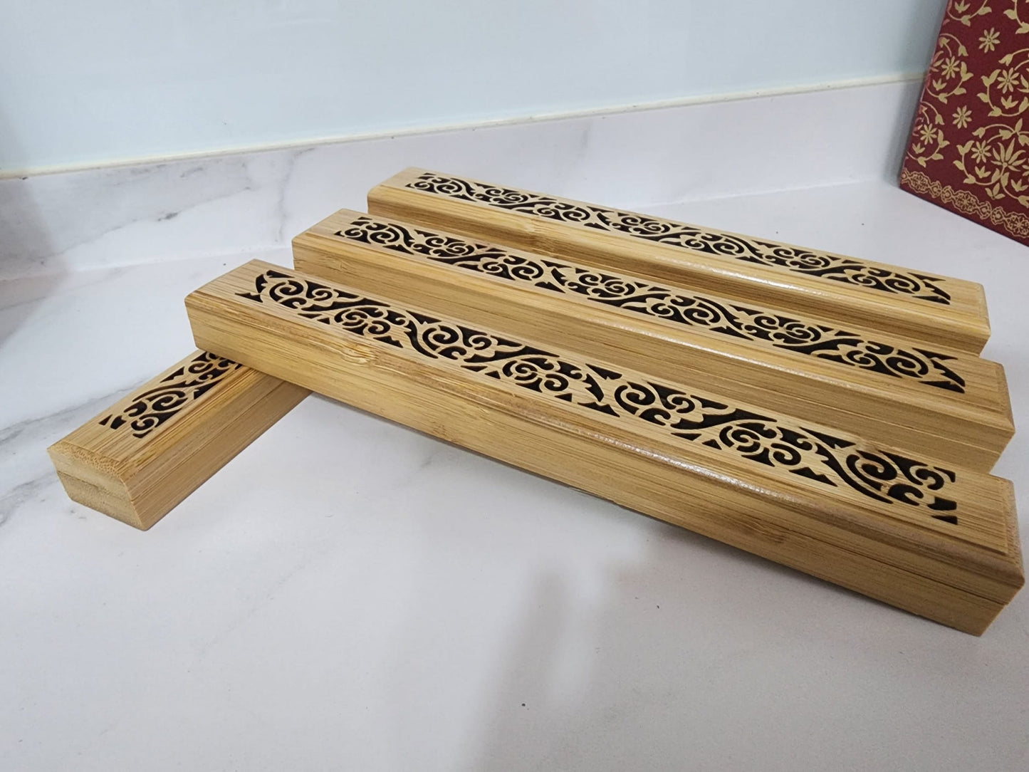 Wooden Incense Burner with Lid – Minimalist & Mess-Free Design
