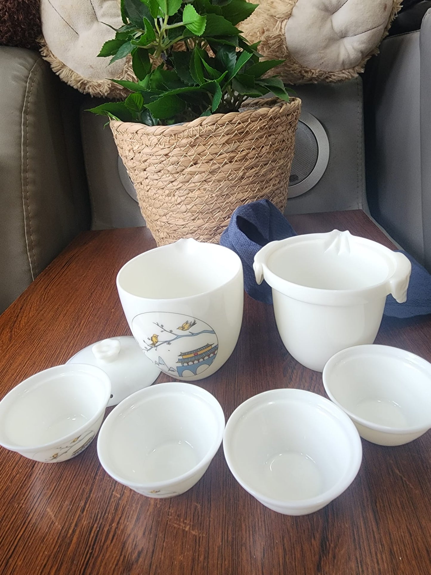 Travel Tea Set Portable Outdoor Tea Set Ceramic Tea Set One Pot Four Cups