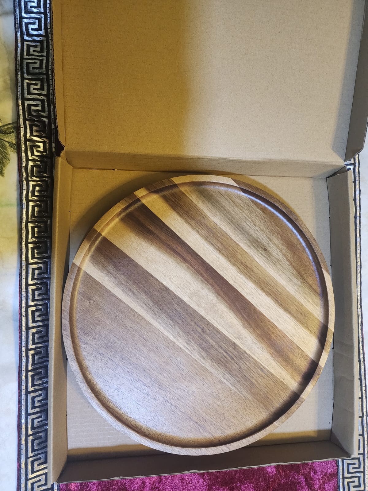 Round wooden dinner plates home decor acacia wood serving tray