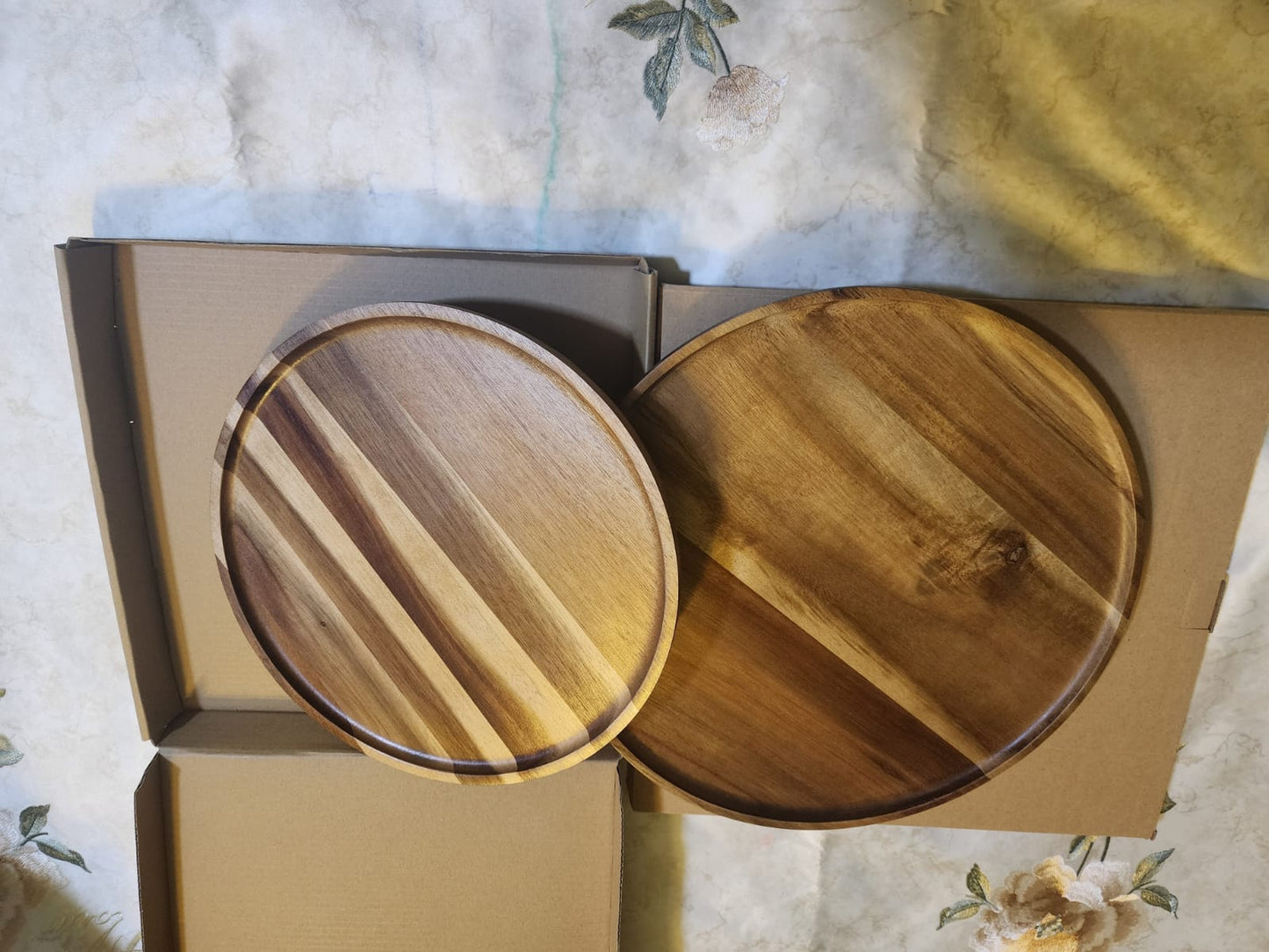 Round wooden dinner plates home decor acacia wood serving tray